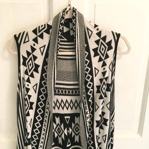 CHARLIE PAIGE Aztec Cardigan